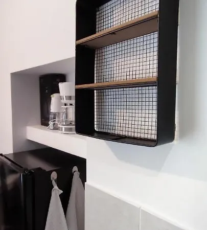 Eleni 1 Apartment